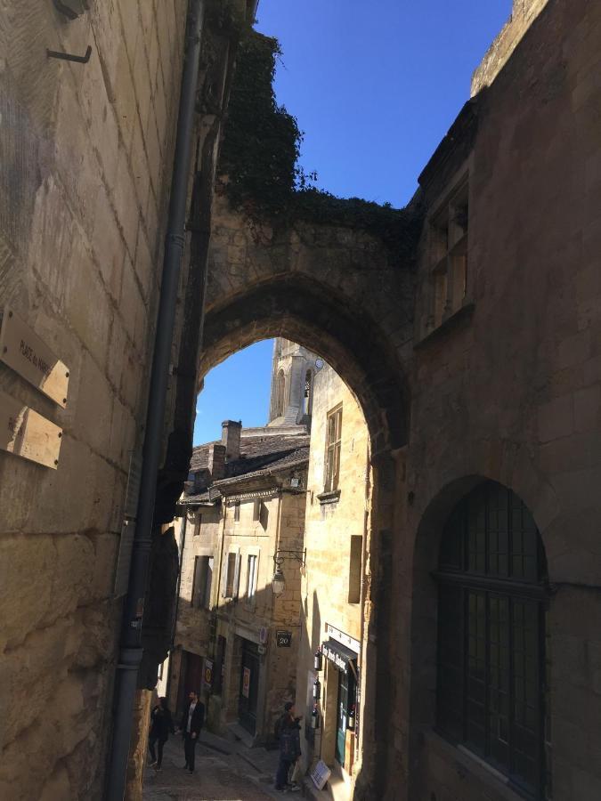 Belvès-de-Castillon Chez Henri B&B 외부 사진